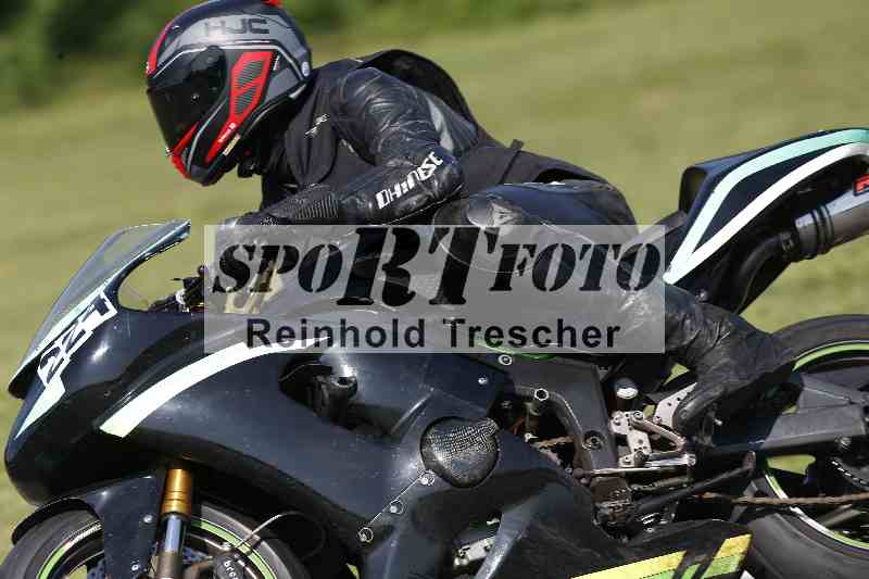 /44 09.08.2025 Plüss Moto Sport ADR/Freies Fahren/224